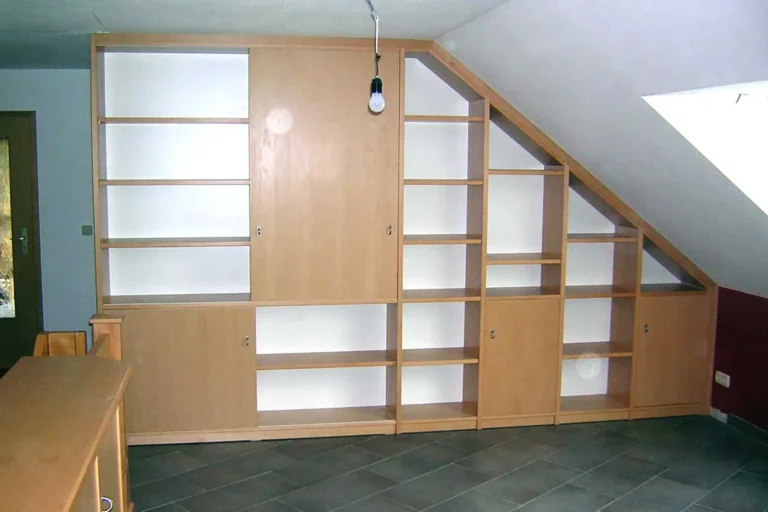 Tischlerei Torsten Mertens - Meisterfachbetrieb - Tischlermeister - Tischlerwerkstatt - Referenzen und Projekte - Regal - Möbel für Wohnräume, Küchen, Bäder, Flure, Hauswirtschaftsräume